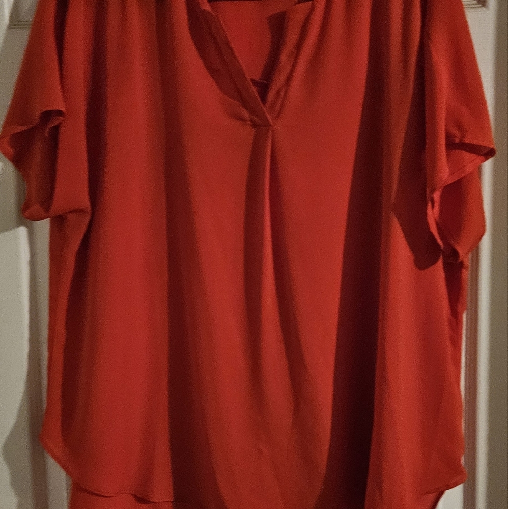 Women's Blouse-longer back / XL